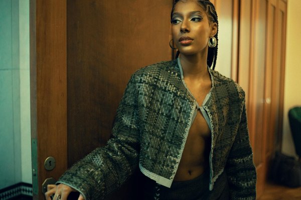 Robes courtes : comment les porter correctement ?